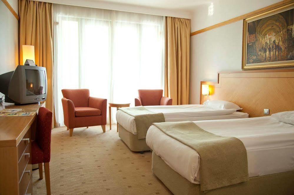 Swiss International Kizilcahamam Hotel Kültér fotó